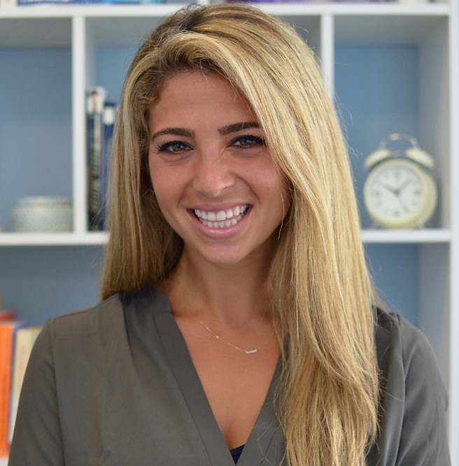 Dani Parmacek Chicago Therapist Cityscape Counseling